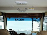 2014 Thor Motor Coach Hurricane Photo #16