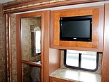 2014 Thor Motor Coach Hurricane Photo #26