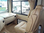 2014 Thor Motor Coach Hurricane Photo #9