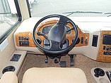 2014 Thor Motor Coach Hurricane Photo #13