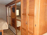 2014 Thor Motor Coach Hurricane Photo #21