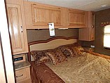 2015 Thor Motor Coach Hurricane Photo #27