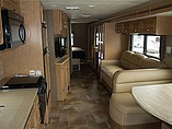 2015 Thor Motor Coach Hurricane Photo #8