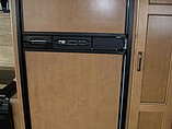 2015 Thor Motor Coach Hurricane Photo #13