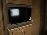 2015 Thor Motor Coach Hurricane Photo #14