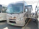 2015 Thor Motor Coach Hurricane Photo #2