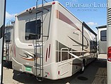 2015 Thor Motor Coach Hurricane Photo #4
