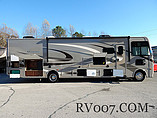 2015 Thor Motor Coach Hurricane Photo #26