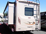 2015 Thor Motor Coach Hurricane Photo #3