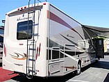 2015 Thor Motor Coach Hurricane Photo #5