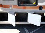 2015 Thor Motor Coach Hurricane Photo #11