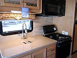 2015 Thor Motor Coach Hurricane Photo #23