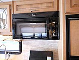 2015 Thor Motor Coach Hurricane Photo #26