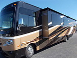 2015 Thor Motor Coach Hurricane Photo #4
