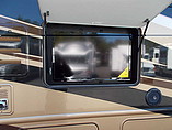 2015 Thor Motor Coach Hurricane Photo #7