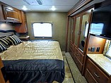 2016 Thor Motor Coach Hurricane Photo #12