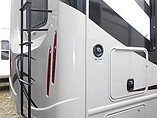 2014 Thor Motor Coach Hurricane Photo #4