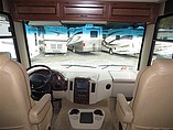 2014 Thor Motor Coach Hurricane Photo #8