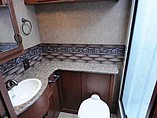 2015 Thor Motor Coach Hurricane Photo #11