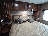 2015 Thor Motor Coach Hurricane Photo #14