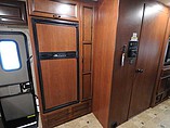 2015 Thor Motor Coach Hurricane Photo #18