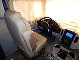 2015 Thor Motor Coach Hurricane Photo #5