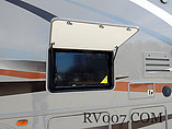 2015 Thor Motor Coach Hurricane Photo #26