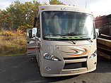 2015 Thor Motor Coach Hurricane Photo #3