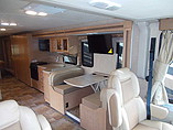 2015 Thor Motor Coach Hurricane Photo #5
