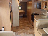2015 Thor Motor Coach Hurricane Photo #6