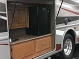 2015 Thor Motor Coach Hurricane Photo #4