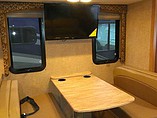 2015 Thor Motor Coach Hurricane Photo #13