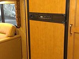2015 Thor Motor Coach Hurricane Photo #15