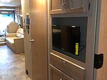 2015 Thor Motor Coach Hurricane Photo #18