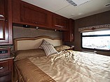 2016 Thor Motor Coach Hurricane Photo #9
