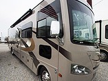 2016 Thor Motor Coach Hurricane Photo #15