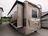 2016 Thor Motor Coach Hurricane Photo #16