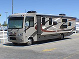 16 Thor Motor Coach Hurricane