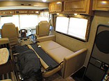 2016 Thor Motor Coach Hurricane Photo #12