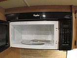 2016 Thor Motor Coach Hurricane Photo #17