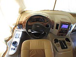 2016 Thor Motor Coach Hurricane Photo #27