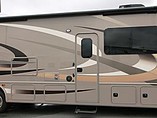 2016 Thor Motor Coach Hurricane Photo #6