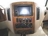 2016 Thor Motor Coach Hurricane Photo #24