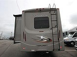 2016 Thor Motor Coach Hurricane Photo #9