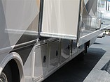 2016 Thor Motor Coach Hurricane Photo #7