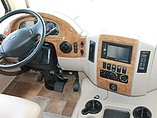 2016 Thor Motor Coach Hurricane Photo #20