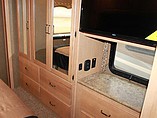 2016 Thor Motor Coach Hurricane Photo #26