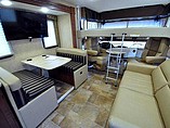 2016 Thor Motor Coach Hurricane Photo #6