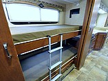 2016 Thor Motor Coach Hurricane Photo #11