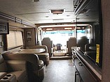 2015 Thor Motor Coach Hurricane Photo #8
